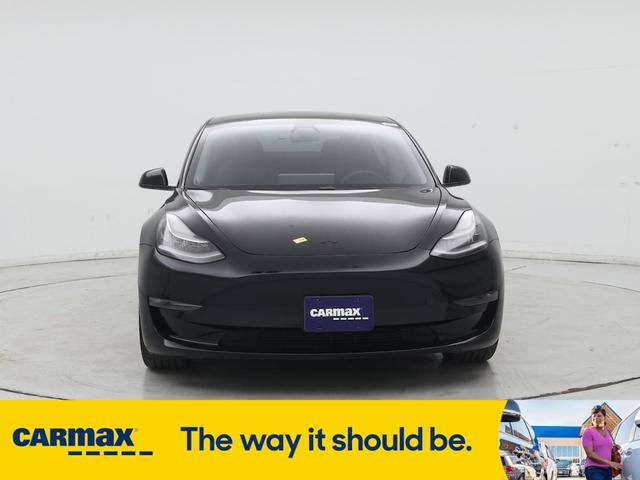 Photo of 2020 Black Tesla Model 3