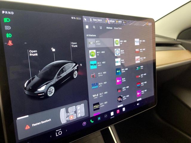 Photo of 2020 Black Tesla Model 3