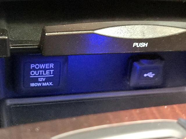 Photo of 2016 Black Acura TLX