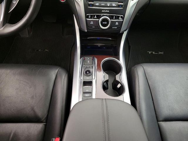Photo of 2016 Black Acura TLX