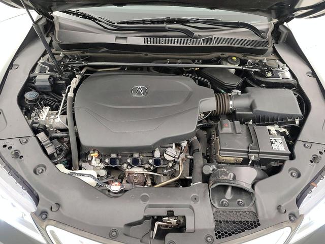 Photo of 2016 Black Acura TLX