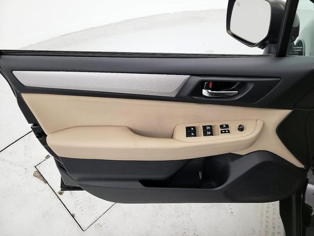 Photo of 2015 Black Subaru Outback