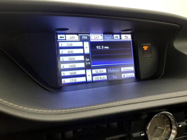 Photo of 2014 White Lexus ES 350