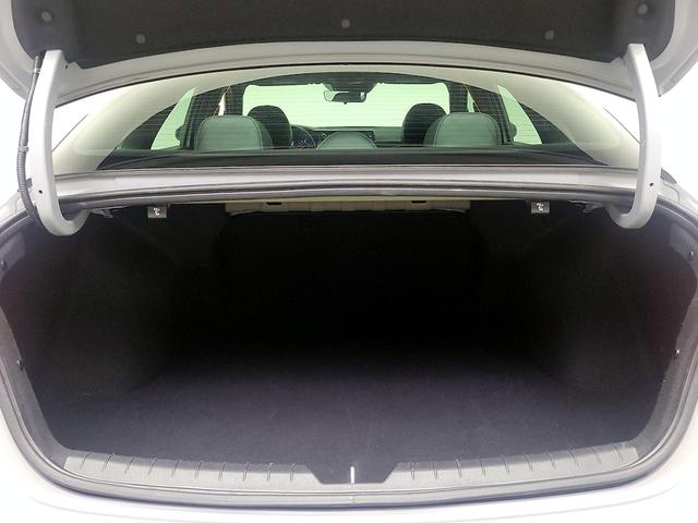 Photo of 2022 Gray Kia K5