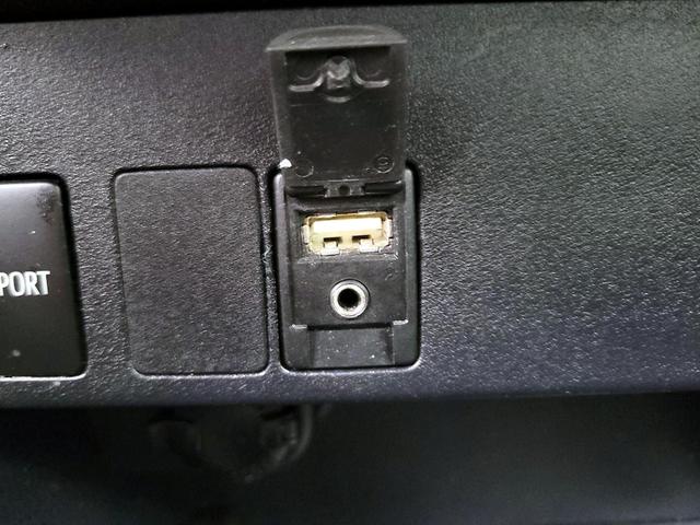 Photo of 2018 Gray Toyota RAV4
