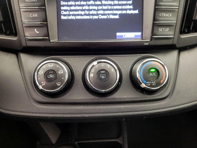 Photo of 2018 Gray Toyota RAV4