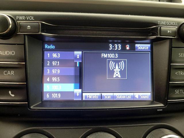 Photo of 2018 Gray Toyota RAV4