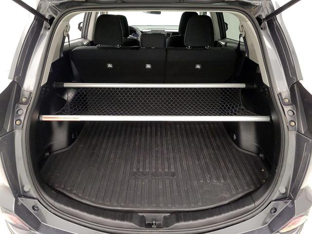 Photo of 2018 Gray Toyota RAV4