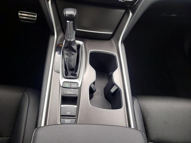 Photo of 2022 White Honda Accord