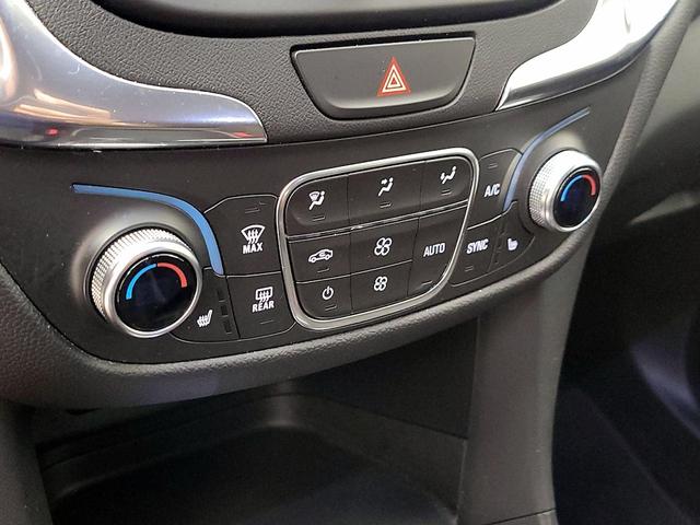 Photo of 2019 White Chevrolet Equinox