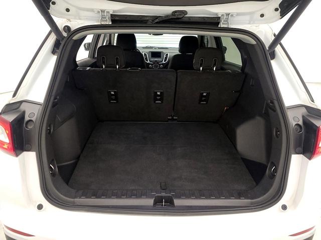 Photo of 2019 White Chevrolet Equinox