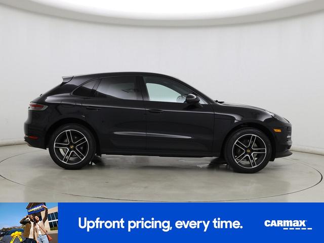 Photo of 2021 Black Porsche Macan