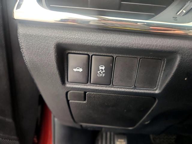 Photo of 2014 Burgundy Toyota Avalon