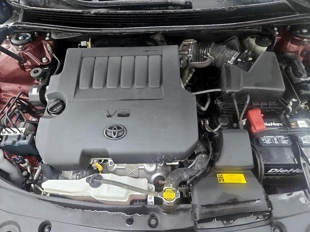 Photo of 2014 Burgundy Toyota Avalon
