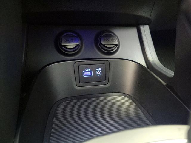 Photo of 2018 Silver Hyundai SANTA FE