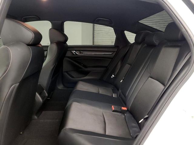 Photo of 2018 White Honda Accord