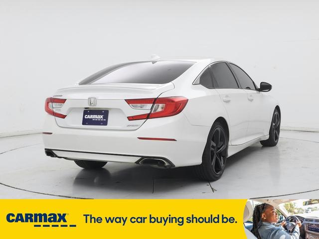 Photo of 2018 White Honda Accord