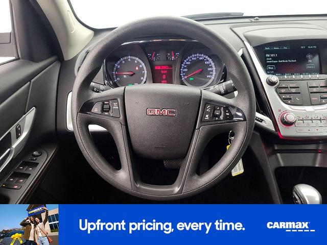 Photo of 2015 Silver GMC Terrain