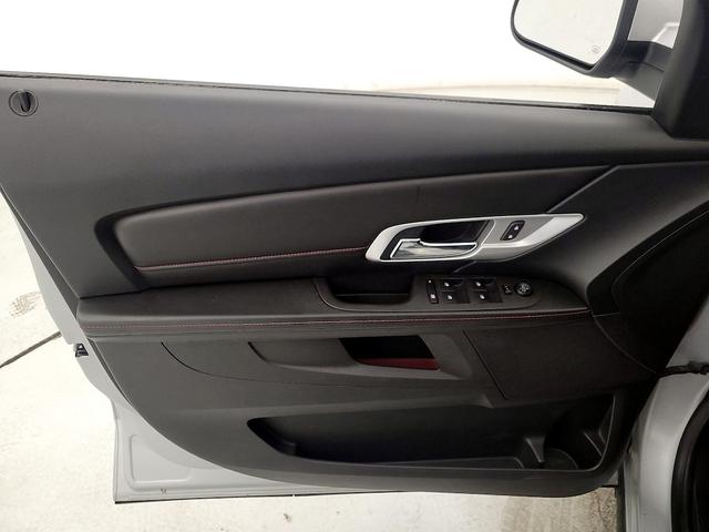 Photo of 2015 Silver GMC Terrain