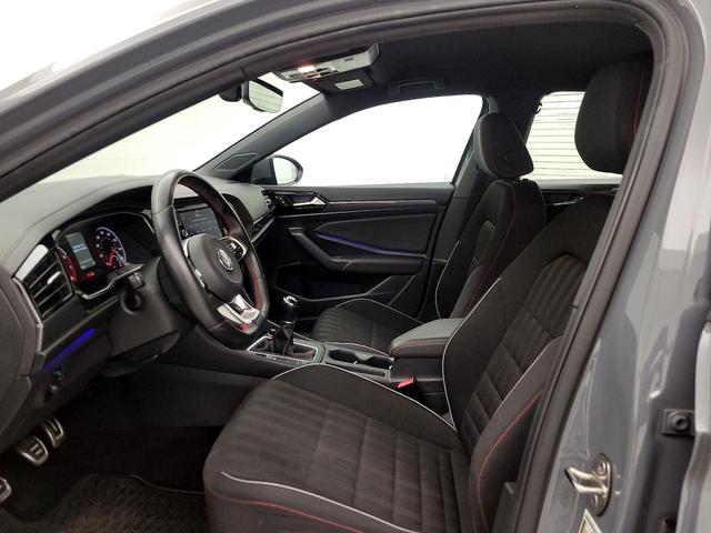 Photo of 2019 Gray Volkswagen Jetta GLI