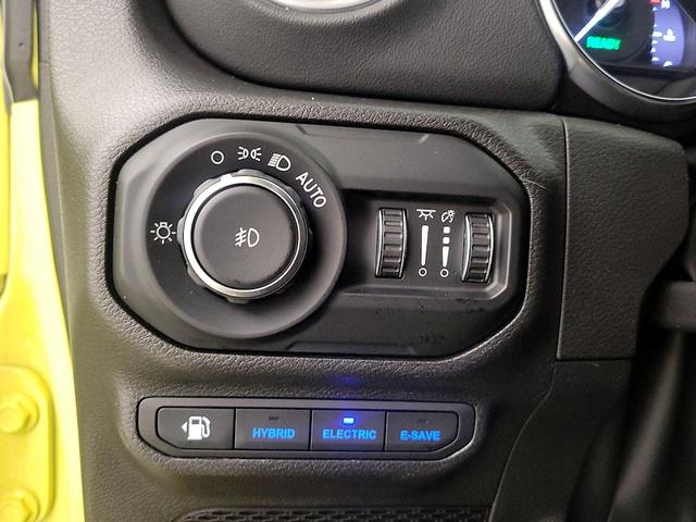 Photo of 2022 Yellow Jeep Wrangler Unlimited 4xe