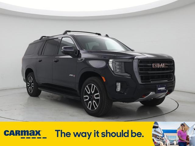 Photo of 2022 Blue GMC Yukon