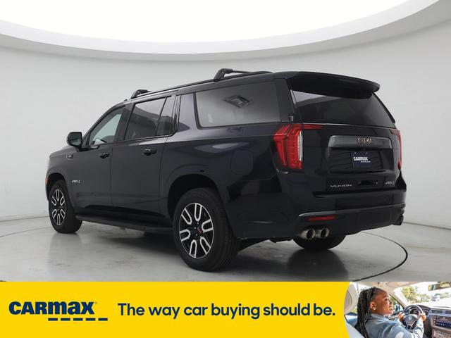 Photo of 2022 Blue GMC Yukon