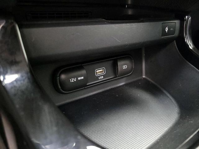 Photo of 2023 Gray Kia Seltos