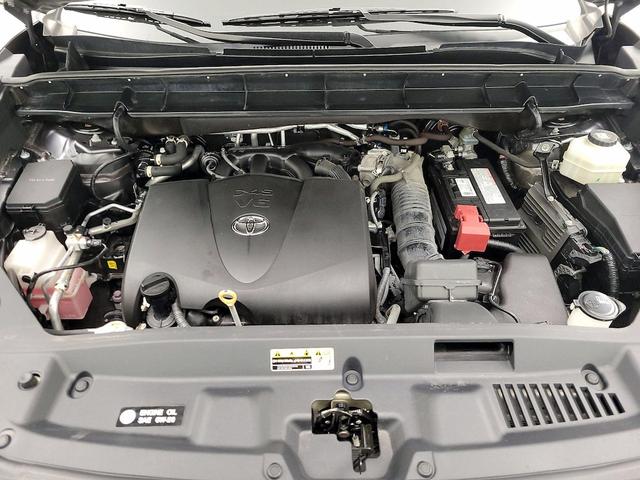 Photo of 2021 Gray Toyota Highlander
