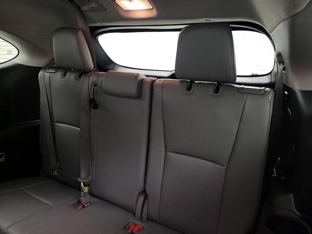 Photo of 2021 Gray Toyota Highlander