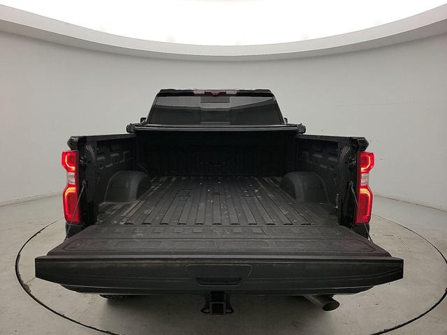 Photo of 2022 Black Chevrolet Silverado 2500