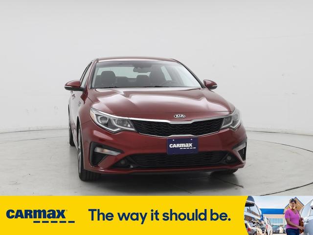 Photo of 2019 Red Kia Optima