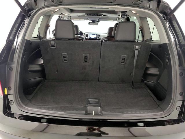 Photo of 2017 Black Honda Pilot