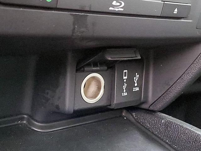 Photo of 2017 Black Honda Pilot