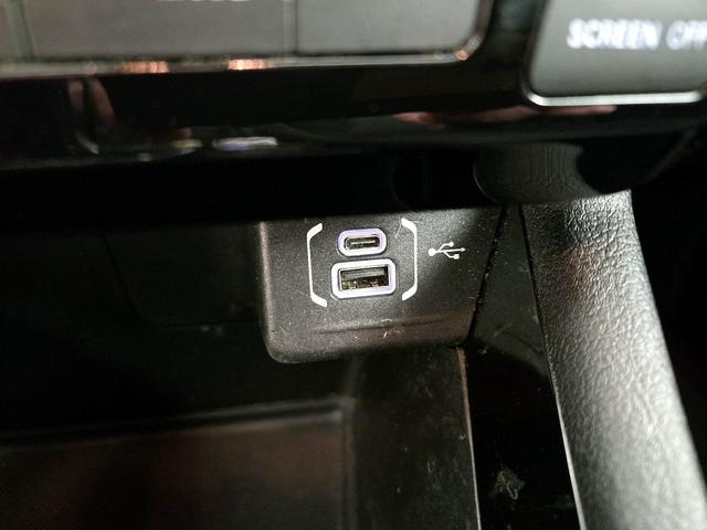 Photo of 2022 Red Jeep Compass