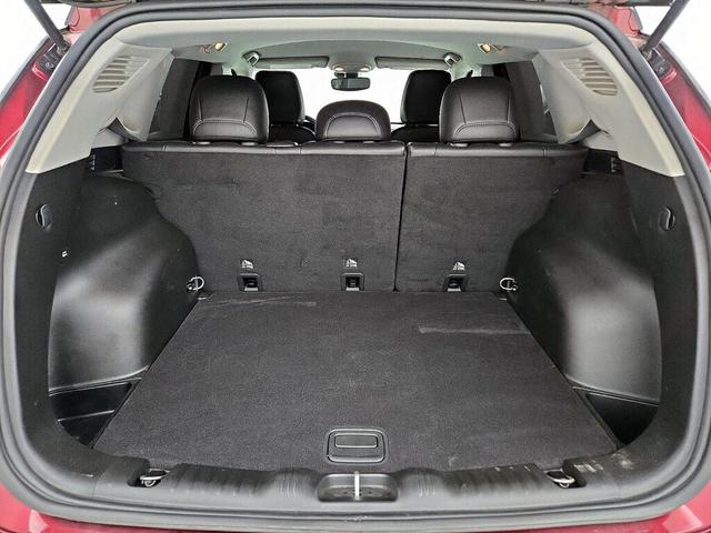 Photo of 2022 Red Jeep Compass