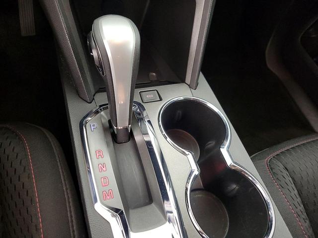 Photo of 2015 Burgundy GMC Terrain