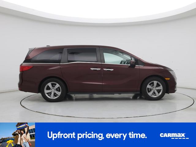 Photo of 2018 Burgundy Honda Odyssey