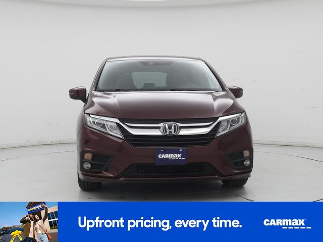 Photo of 2018 Burgundy Honda Odyssey