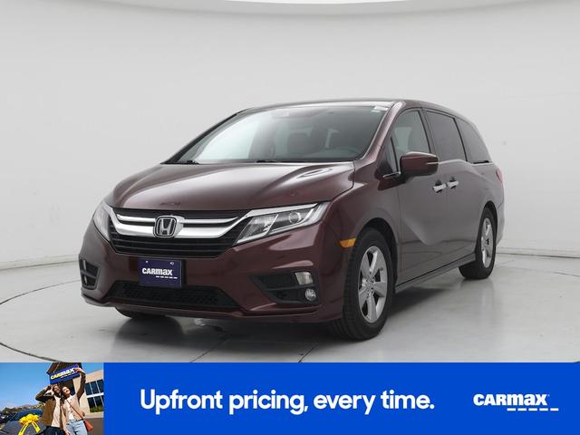 Photo of 2018 Burgundy Honda Odyssey