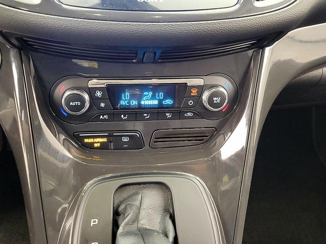 Photo of 2016 Red Ford Escape