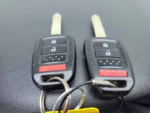 Photo of 2019 Gray Honda Fit