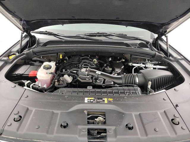 Photo of 2023 Purple Jeep Grand Cherokee L