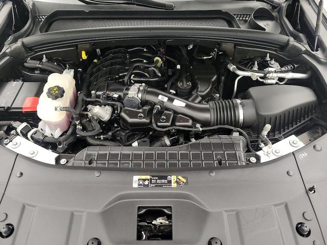 Photo of 2022 Black Jeep Grand Cherokee
