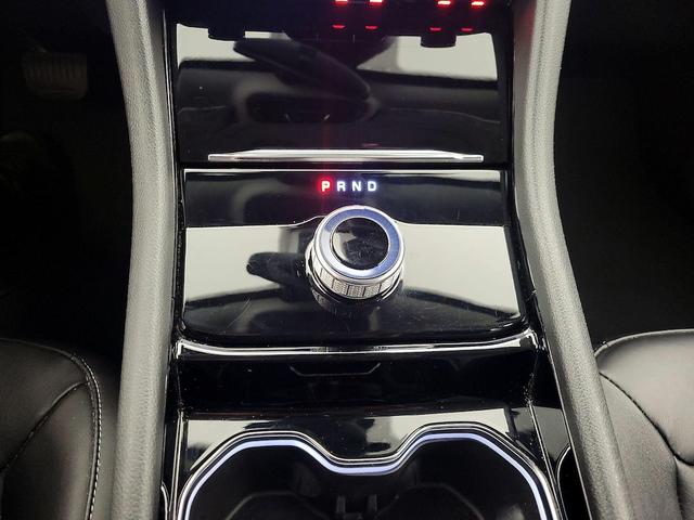 Photo of 2022 Black Jeep Grand Cherokee