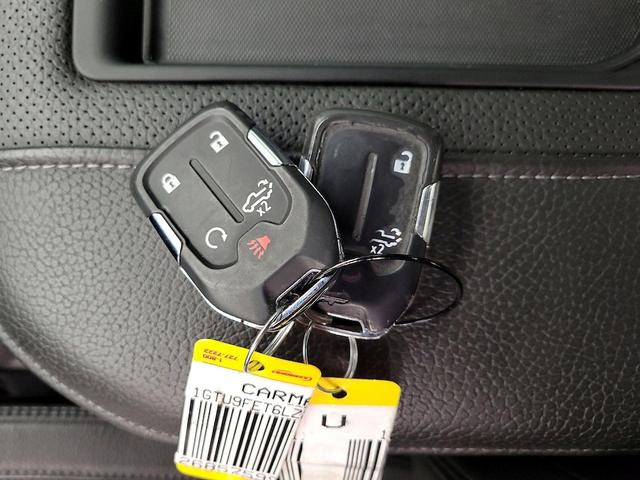 Photo of 2020 Gray GMC Sierra 1500