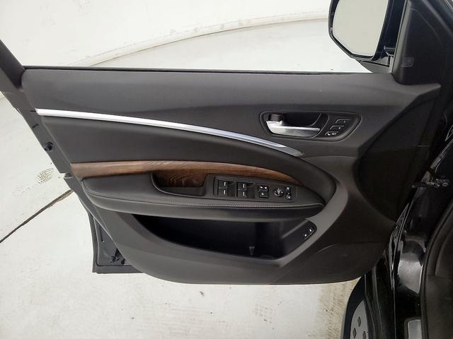 Photo of 2017 Black Acura MDX