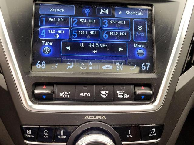 Photo of 2017 Black Acura MDX