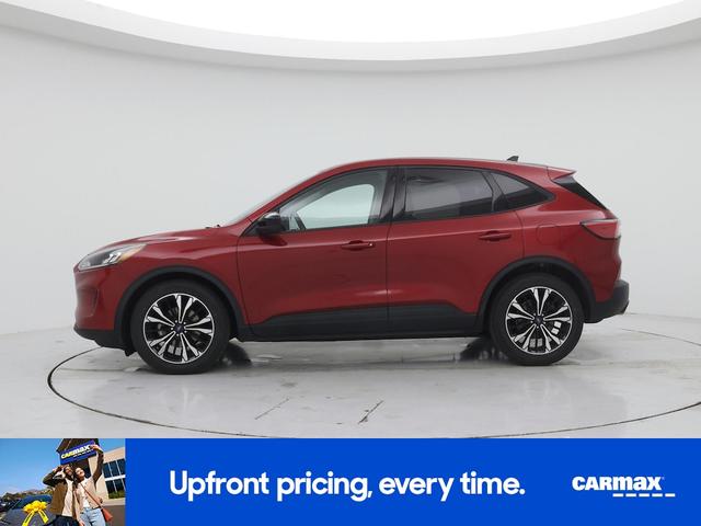 Photo of 2022 Red Ford Escape