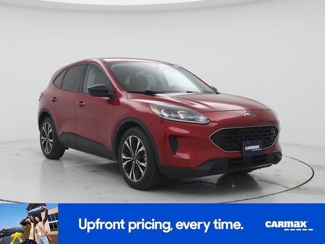 Photo of 2022 Red Ford Escape